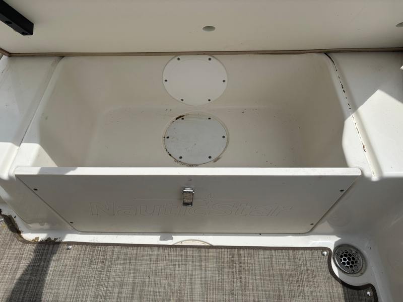 Boat Image 15