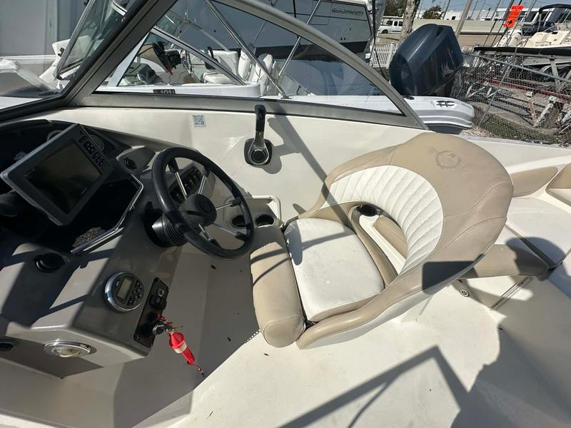 Boat Image 9