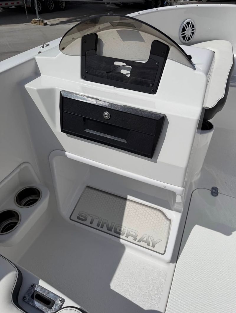 Boat Image 7