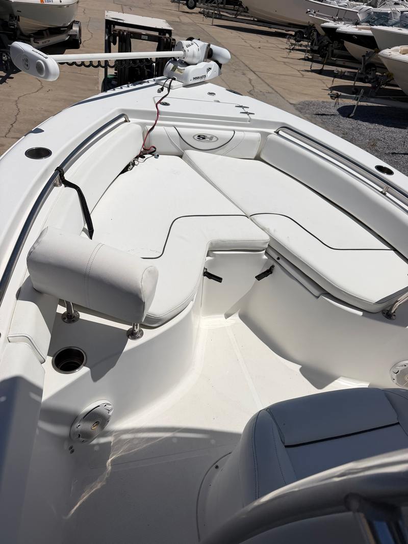 2017 Sea Hunt 225 Ultra