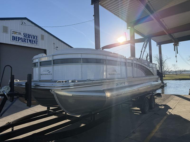 2018 Bennington 23 RCW