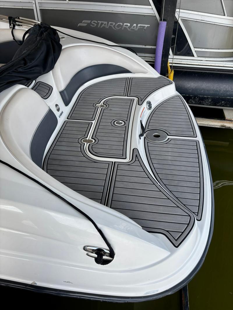 Boat Image 9
