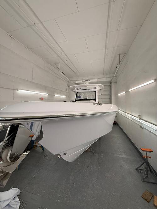 2026 Everglades 335 CC