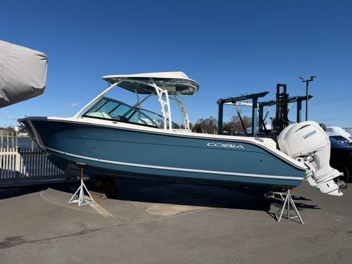 2026 Cobia 280 DC