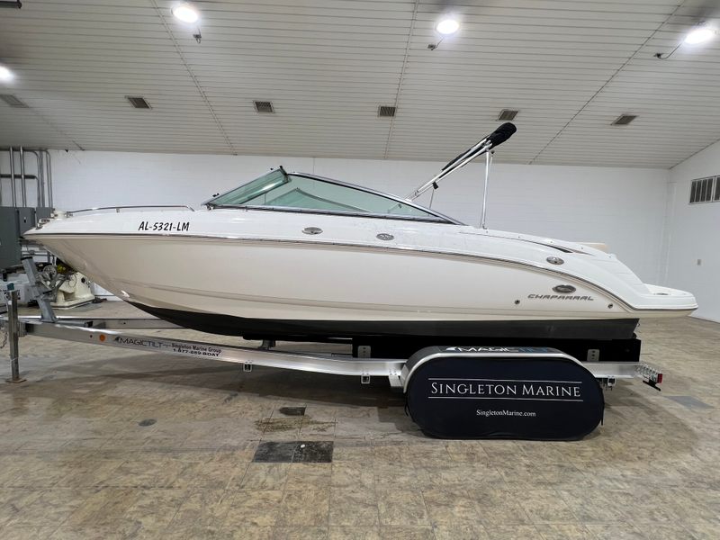 2006 Chaparral 236 SSI