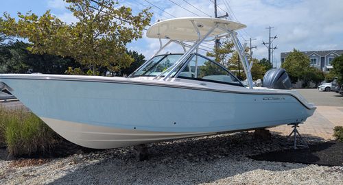 2026 Cobia 240 DC