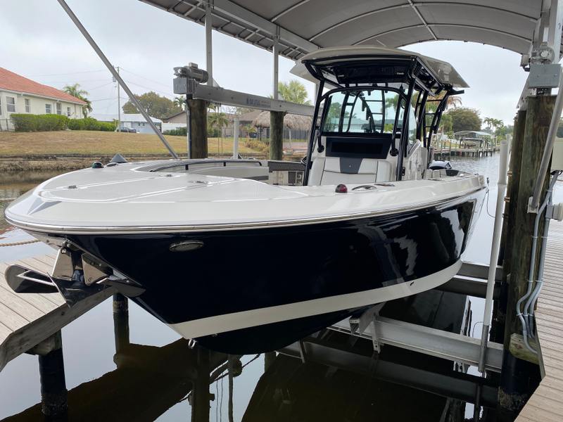 2017 Scarab 302 Fisherman