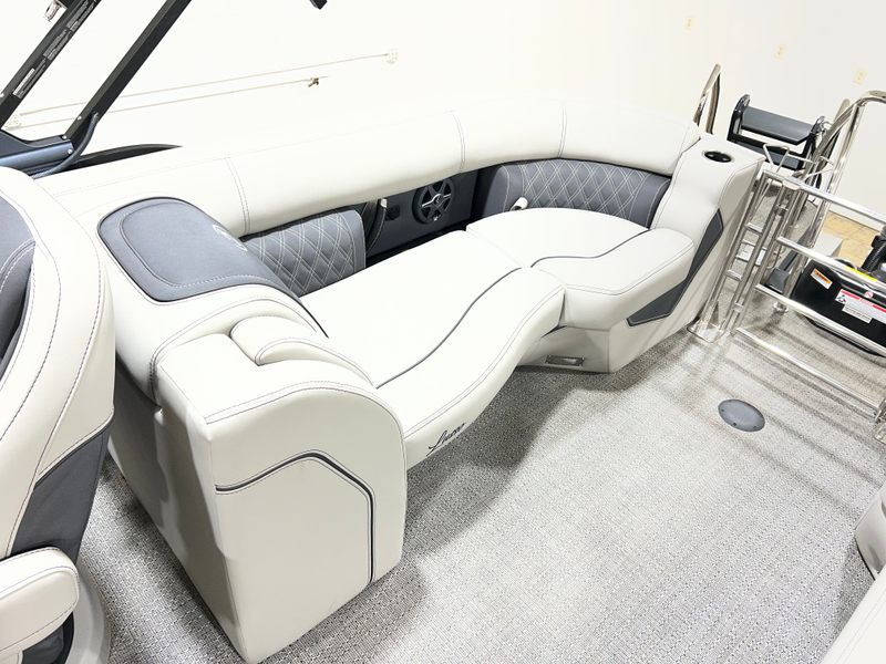Boat Image 22
